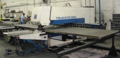 27.5 Ton TRUMPF TC500R-1600, TRUM CC220, 65\" X 121\",MFG: 1996 - powiększ zdjęcie