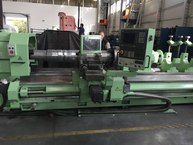 Roll Lathes - CNC roll turning lathe THC 50