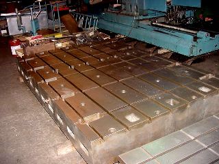 78 Length 122 Width Unknown T-Slotted Floor Plate FLOOR PLATE, Cast Iron, - powiększ zdjęcie
