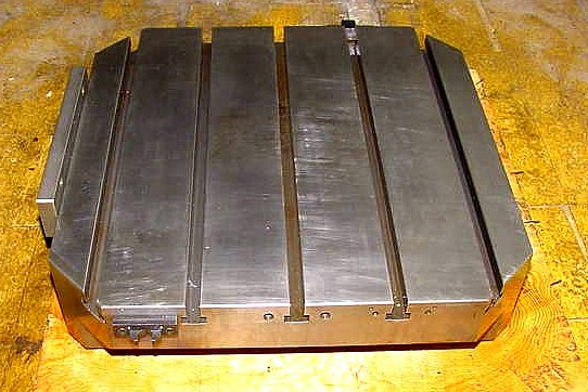 31.5" Width 31.5" Length Makino MC1210 Pallet TOOLING SUBPLATE, 31.5" Square - Haga clic para agrandar la imagen