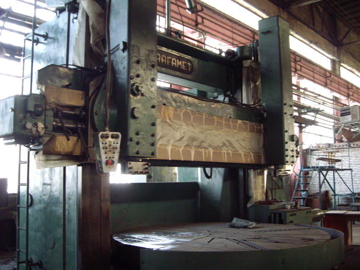 Vertical Lathe - Haga clic para agrandar la imagen