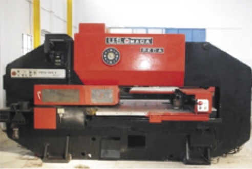 TURRET PUNCH PRESS - Haga clic para agrandar la imagen
