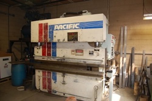90 Ton,PACIFIC J-90-8, AUTOMEC CNC 1000 2-AXIS, MFG:1989   Our stock number: 9703  - Haga clic para agrandar la imagen