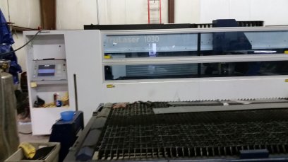 Trumpf TruLaser 1030 2.5 KW 5\' X 10\',Automatic Pallet Changer,Mfg:2012 - Haga clic para agrandar la imagen
