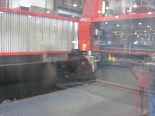 4,000 WATT AMADA THETA LC 3015 II 5-AXIS LASER SYSTEM MFG:2008 - APPROXIMATELY 14,000 HOURS NEW TURBO BLOWER@ 12,000 HOURS - Haga clic para agrandar la imagen