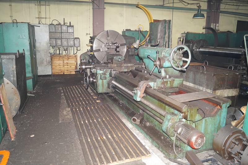 Engine Lathes - Engine lathe