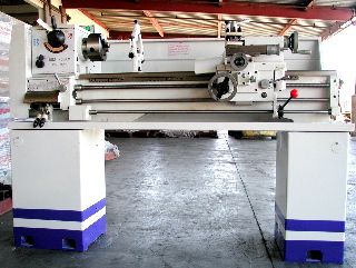 12Inch Swing 36Inch Centers Birmingham YCL-1236GH ENGINE LATHE, 2 HP 220v 1 ph, G - Haga clic para agrandar la imagen