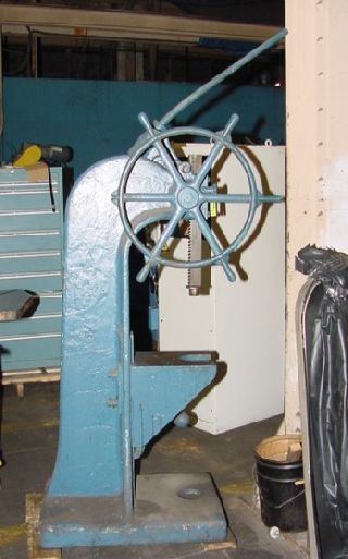 12 Ton Famco 5C ARBOR PRESS, Compound Ratchet Type - Haga clic para agrandar la imagen