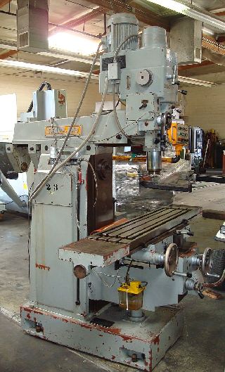 51Inch Table 7.5HP Spindle Sharp VH-3 HORIZONTAL MILL, Hor & Vert Spdls, DRO,2 - Haga clic para agrandar la imagen