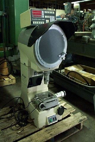 Nikon V-12A OPTICAL COMPARATOR - powiększ zdjęcie