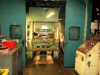 45 Ton 2.5 Stroke Minster P2-45 HI-SPEED PRESS, Waddington Servo Feed - Haga clic para agrandar la imagen