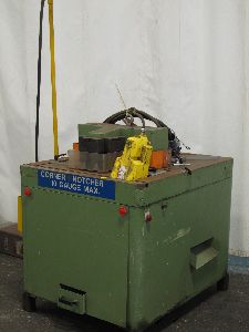0.25 Cap. 10 Leg Length Chicago HN25 NOTCHER, Hydraulic Notcher - Haga clic para agrandar la imagen