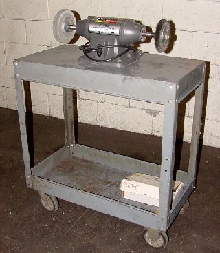 0.75HP Motor 2 Whl Dia Palmgren 8 Buffer-Grinder PEDESTAL GRINDER, 115 Vo - Haga clic para agrandar la imagen