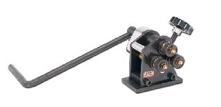 0.25 THICKNESS Baileigh R-M3 NEW BENDING ROLL, 3 minimum diameter - Haga clic para agrandar la imagen