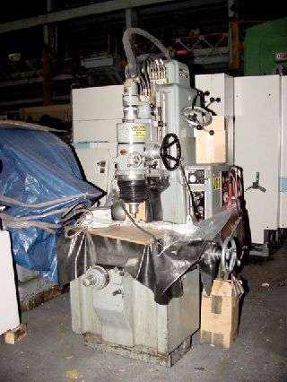 11 Y Axis 18 X Axis Moore #3 JIG GRINDER, HARD WAYS & SCREWS, (1) HD., - Haga clic para agrandar la imagen