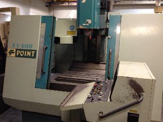 24 X Axis 16 Y Axis Feeler FV-600 VERTICAL MACHINING CENTER, Fanuc OM Con - Haga clic para agrandar la imagen