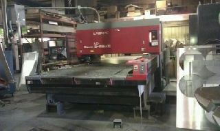 Laser Cutter AMADA, PULSAR LC2415XLA3LS, 3000 WATT, 61 X 198 W/REPO ,MFG:1999 - Haga clic para agrandar la imagen